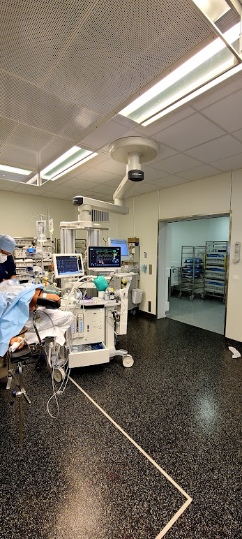 хирургический кабинет в клинике бельгии